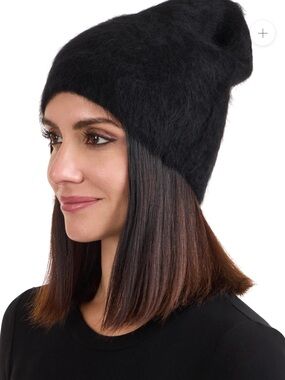 Jumper 1234 Black Fuzzy Knit Cashmere Beanie Hat